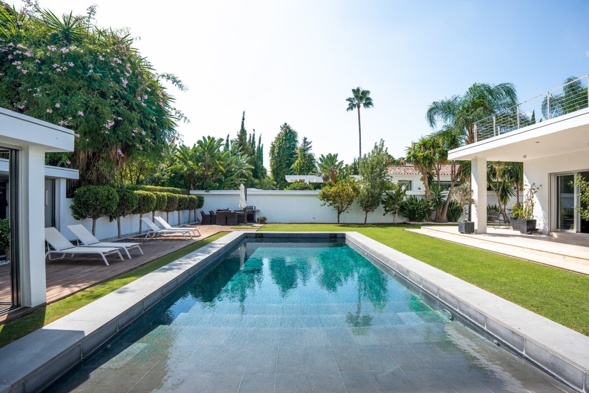 Wiederverkauf - Villa - Marbella - Nueva Andalucía