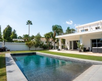Wiederverkauf - Villa - Marbella - Nueva Andalucía