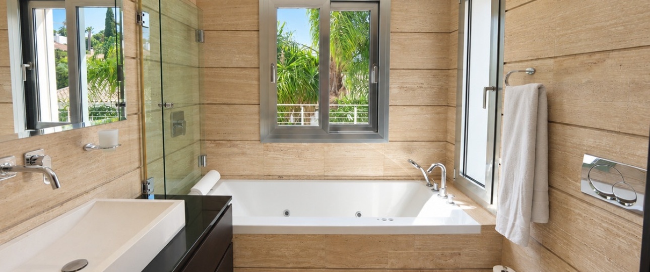 Wiederverkauf - Villa - Marbella - Nueva Andalucía