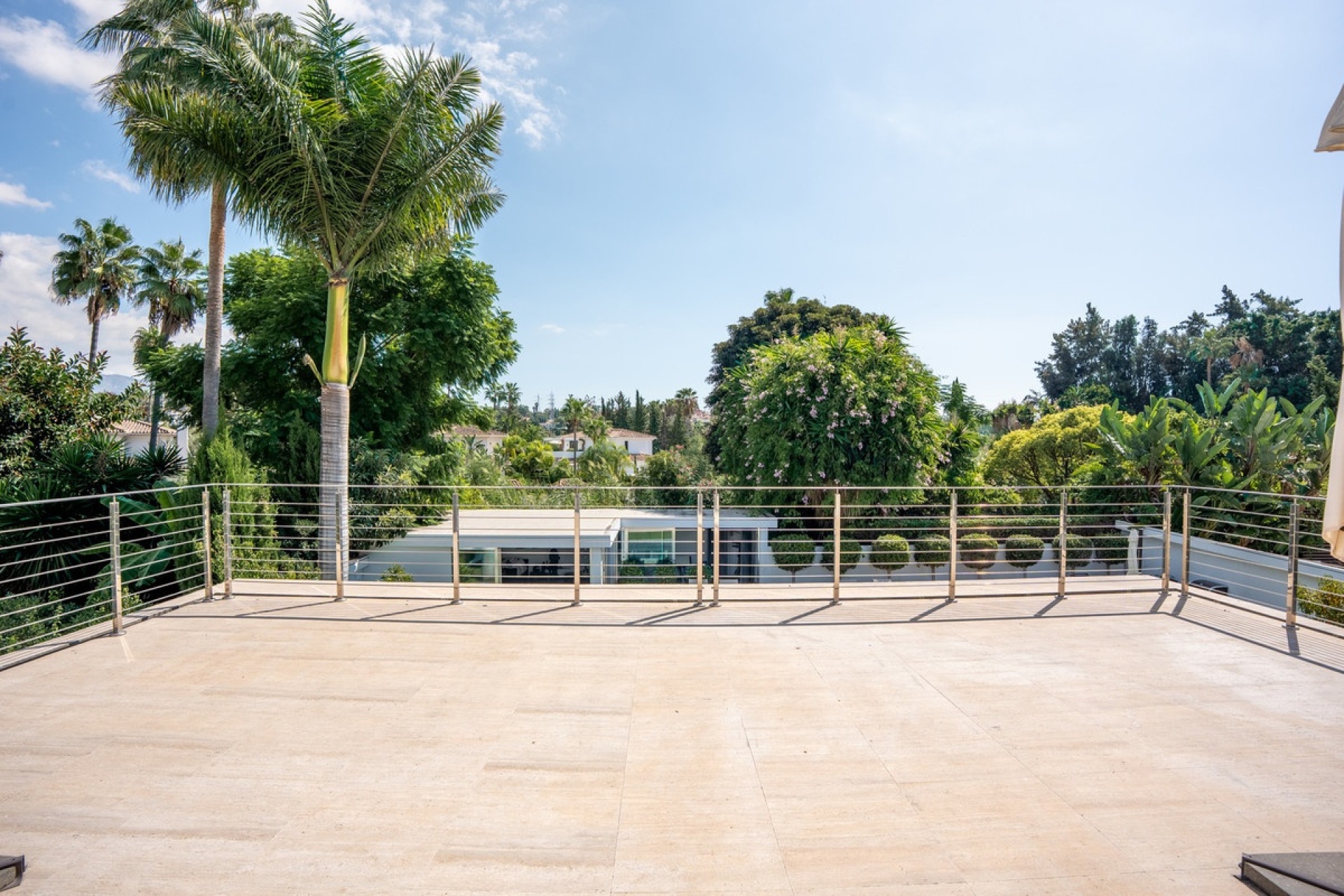 Wiederverkauf - Villa - Marbella - Nueva Andalucía