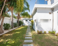 Wiederverkauf - Villa - Marbella - Nueva Andalucía