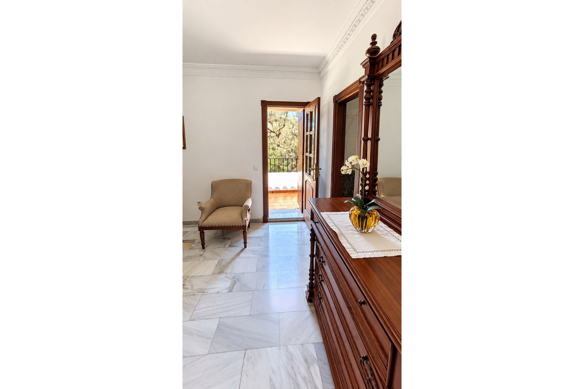 Wiederverkauf - Villa - Marbella - Nueva Andalucía