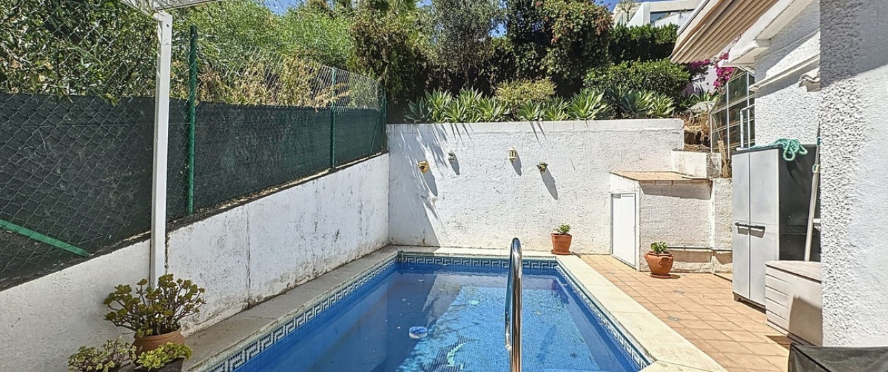 Wiederverkauf - Villa - Marbella - Nueva Andalucía