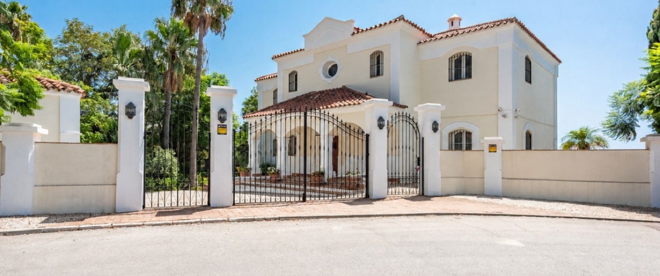 Wiederverkauf - Villa - Marbella - Nueva Andalucía