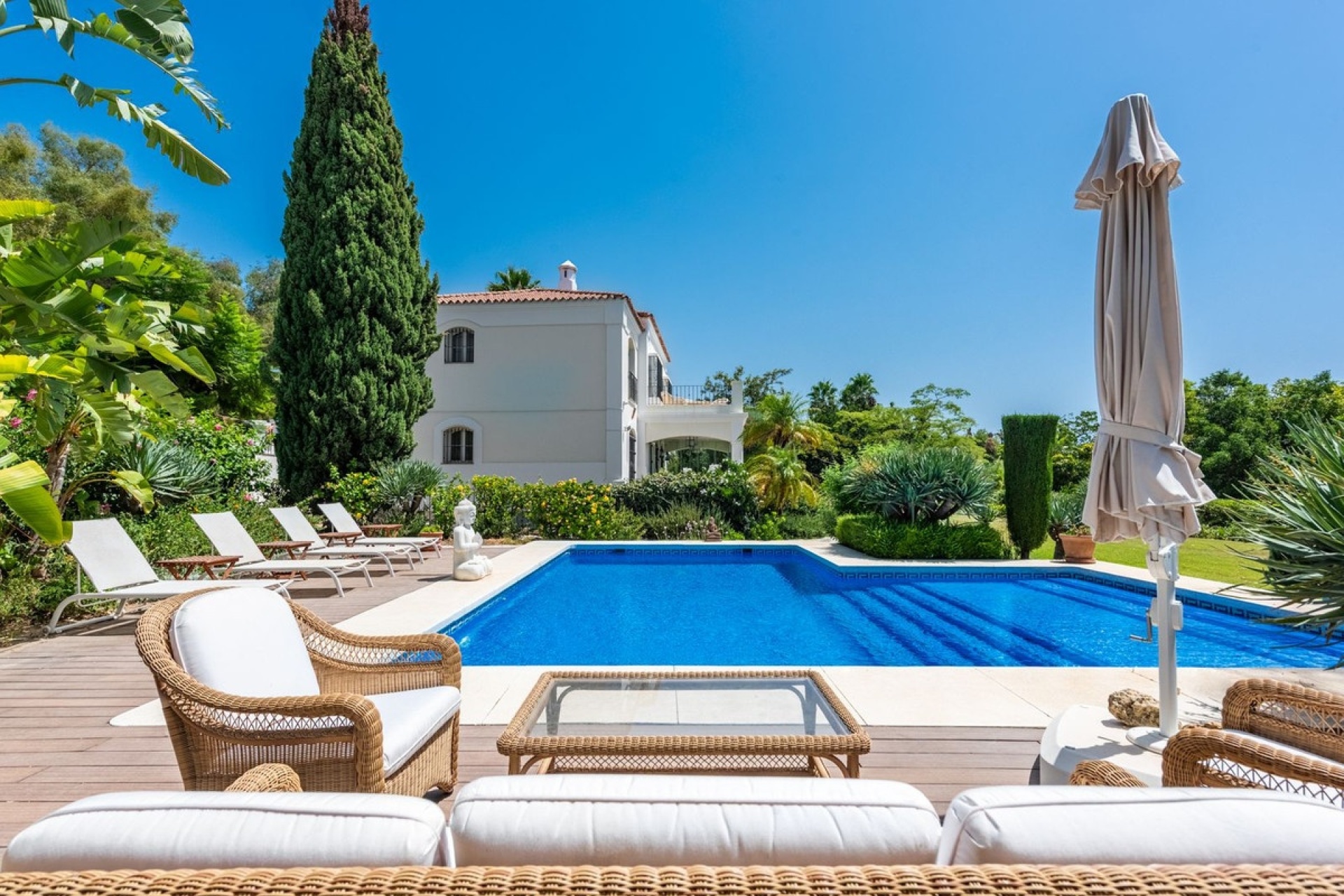 Wiederverkauf - Villa - Marbella - Nueva Andalucía