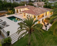 Wiederverkauf - Villa - Marbella - Nueva Andalucía
