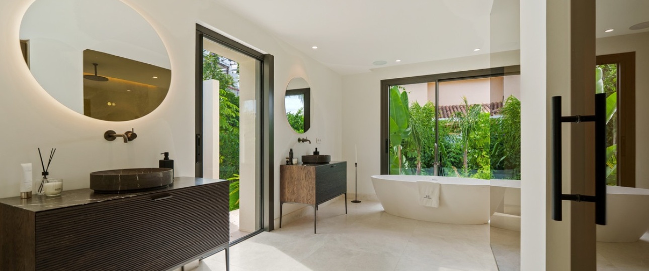 Wiederverkauf - Villa - Marbella - Nueva Andalucía