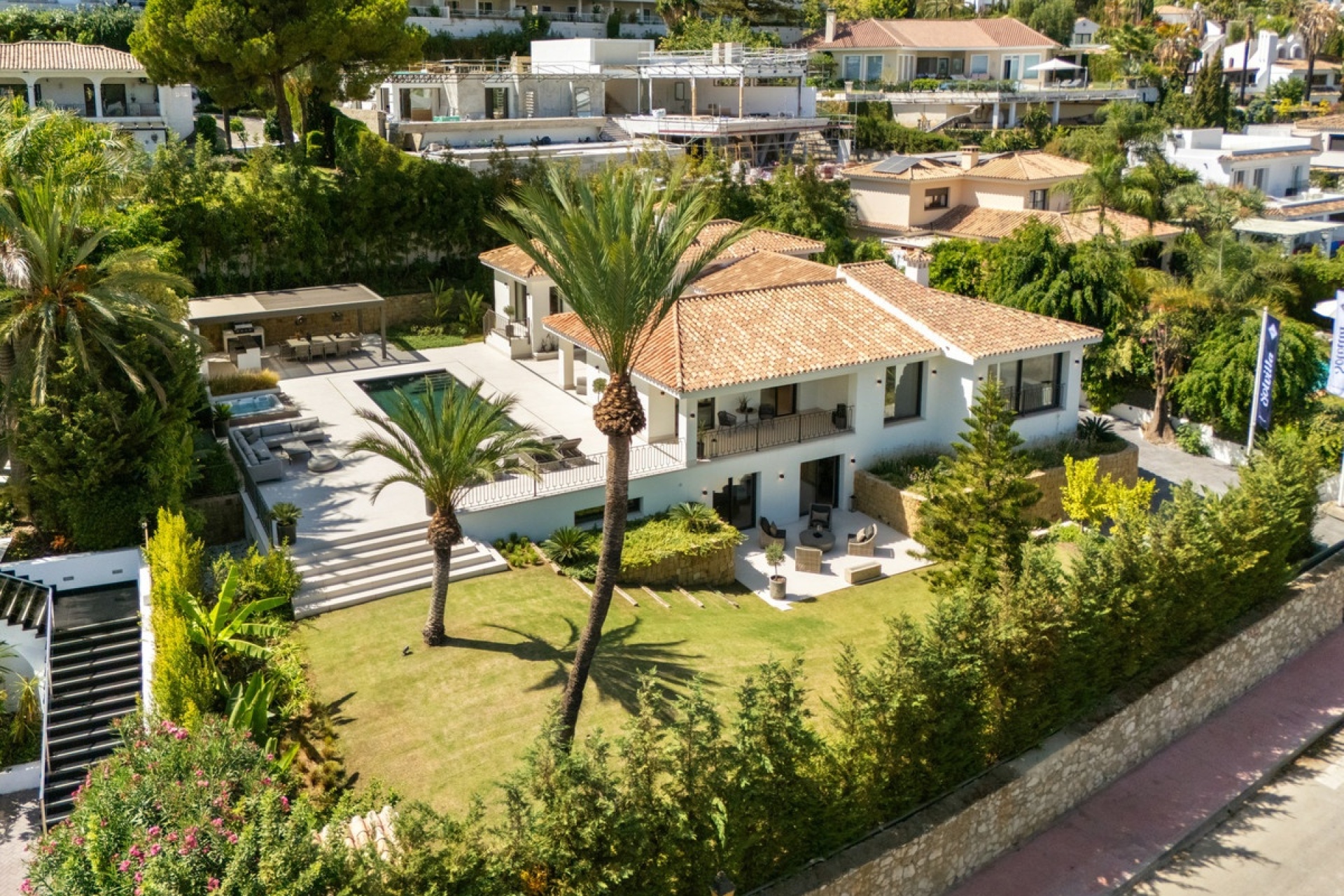 Wiederverkauf - Villa - Marbella - Nueva Andalucía