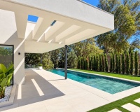 Wiederverkauf - Villa - Marbella - Nueva Andalucía