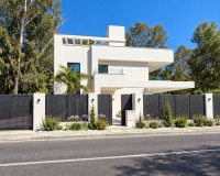 Wiederverkauf - Villa - Marbella - Nueva Andalucía
