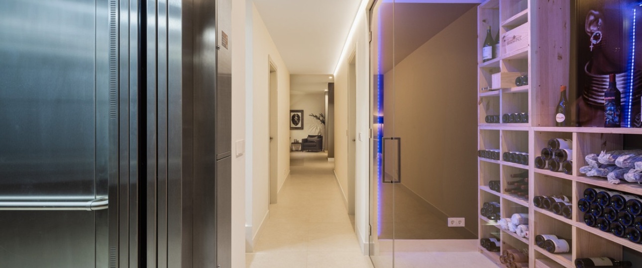 Wiederverkauf - Villa - Marbella - Nueva Andalucía
