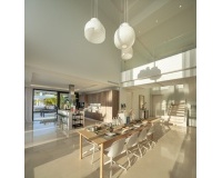 Wiederverkauf - Villa - Marbella - Nueva Andalucía
