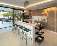 Wiederverkauf - Villa - Marbella - Nueva Andalucía