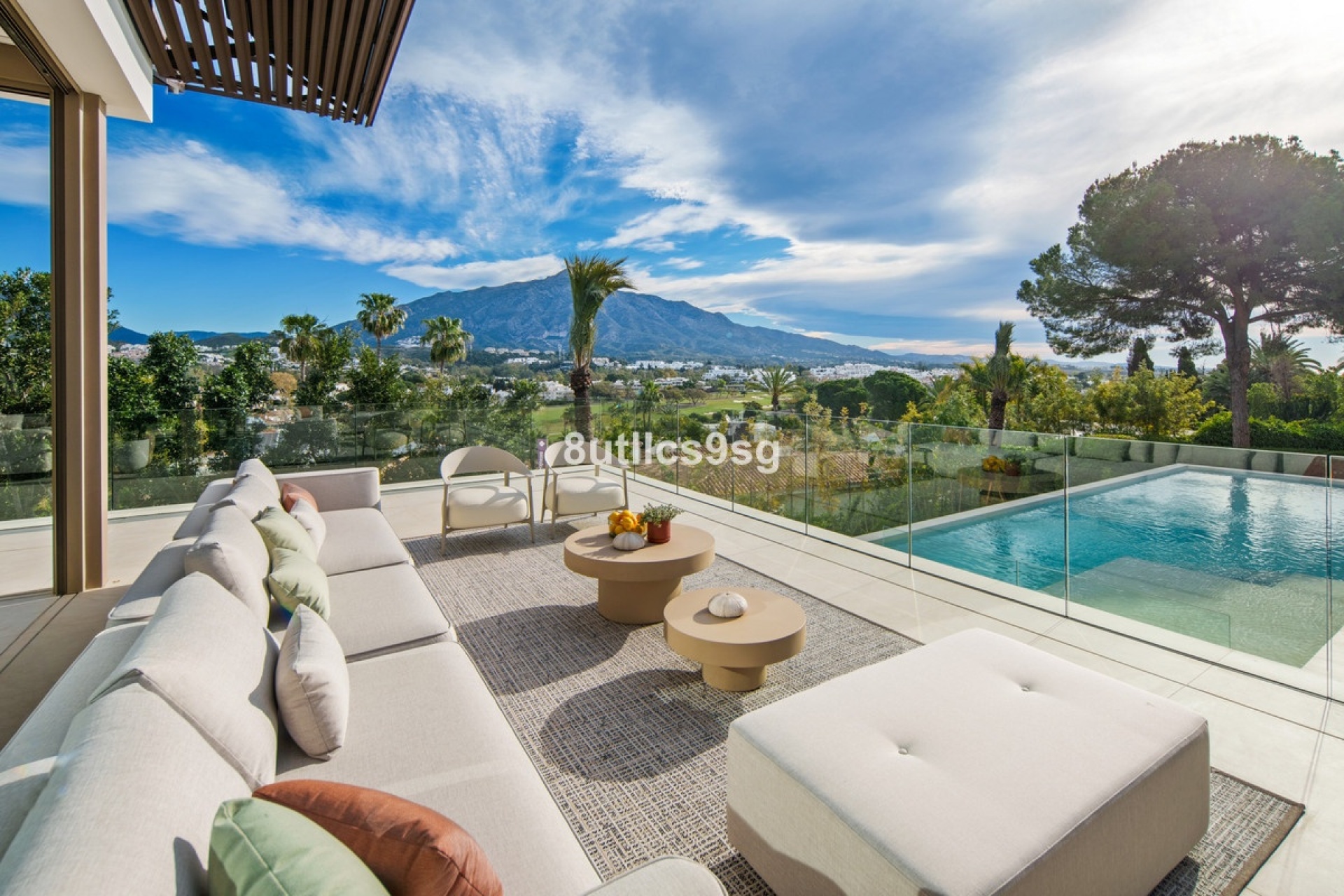Wiederverkauf - Villa - Marbella - Nueva Andalucía