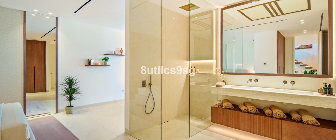 Wiederverkauf - Villa - Marbella - Nueva Andalucía