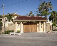 Wiederverkauf - Villa - Marbella - Nueva Andalucía