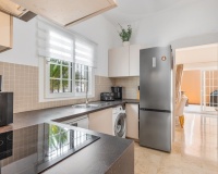 Wiederverkauf - Villa - Marbella - Nueva Andalucía
