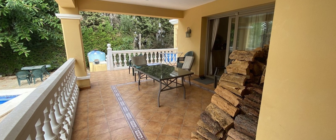 Wiederverkauf - Villa - Marbella - Nueva Andalucía
