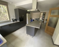 Wiederverkauf - Villa - Marbella - Nueva Andalucía
