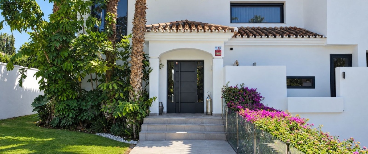 Wiederverkauf - Villa - Marbella - Nueva Andalucía