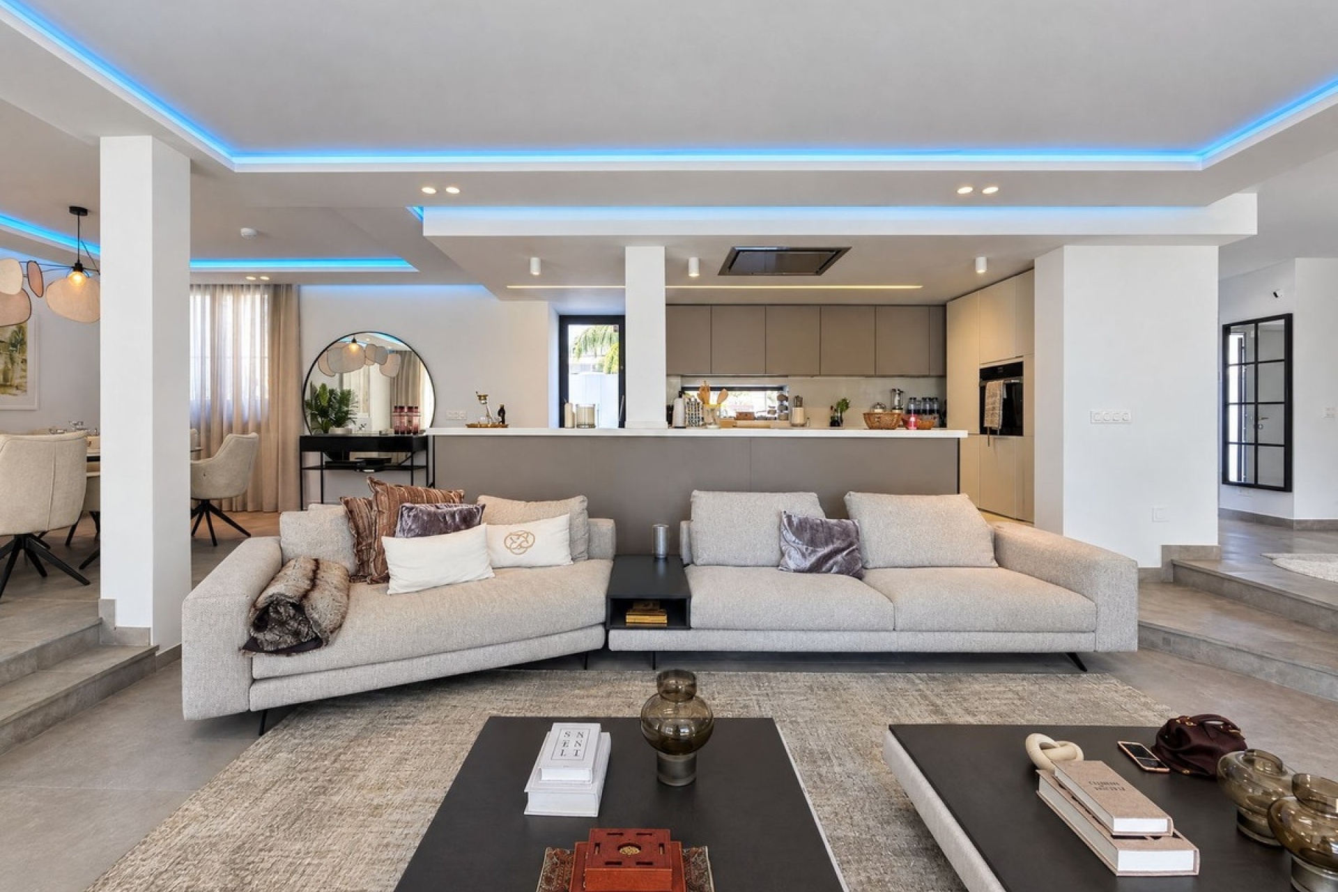 Wiederverkauf - Villa - Marbella - Nueva Andalucía