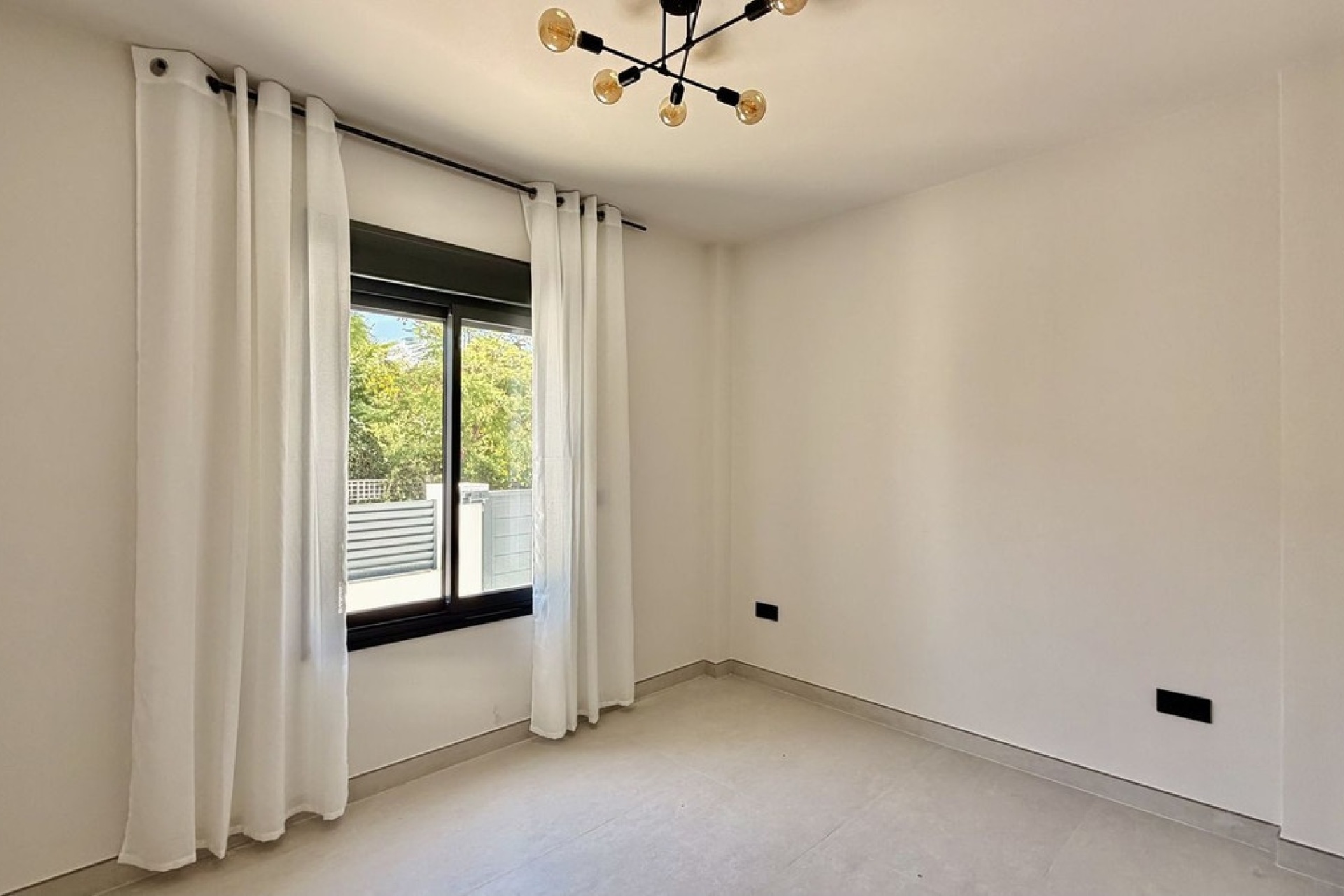 Wiederverkauf - Villa - Marbella - Nueva Andalucía