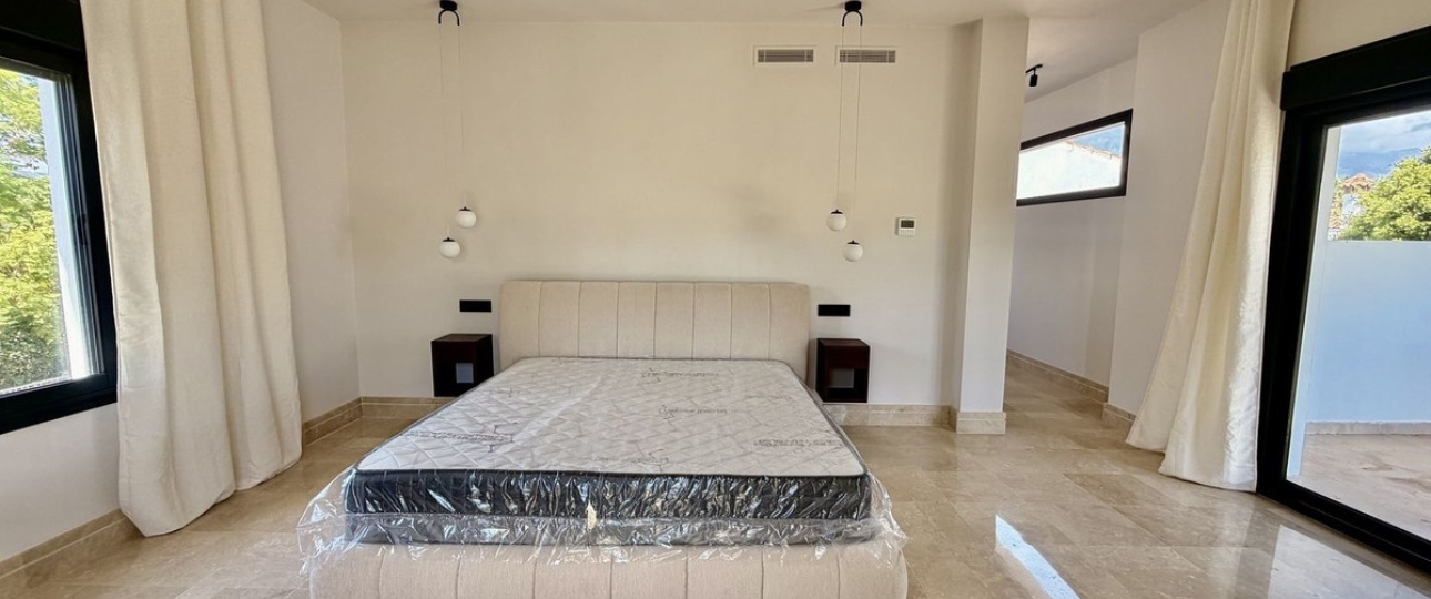 Wiederverkauf - Villa - Marbella - Nueva Andalucía