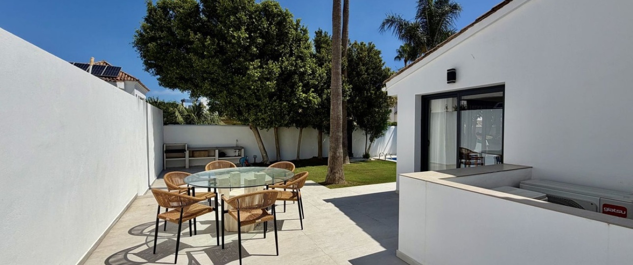 Wiederverkauf - Villa - Marbella - Nueva Andalucía