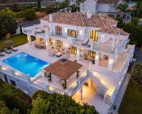 Wiederverkauf - Villa - Marbella - Nueva Andalucía