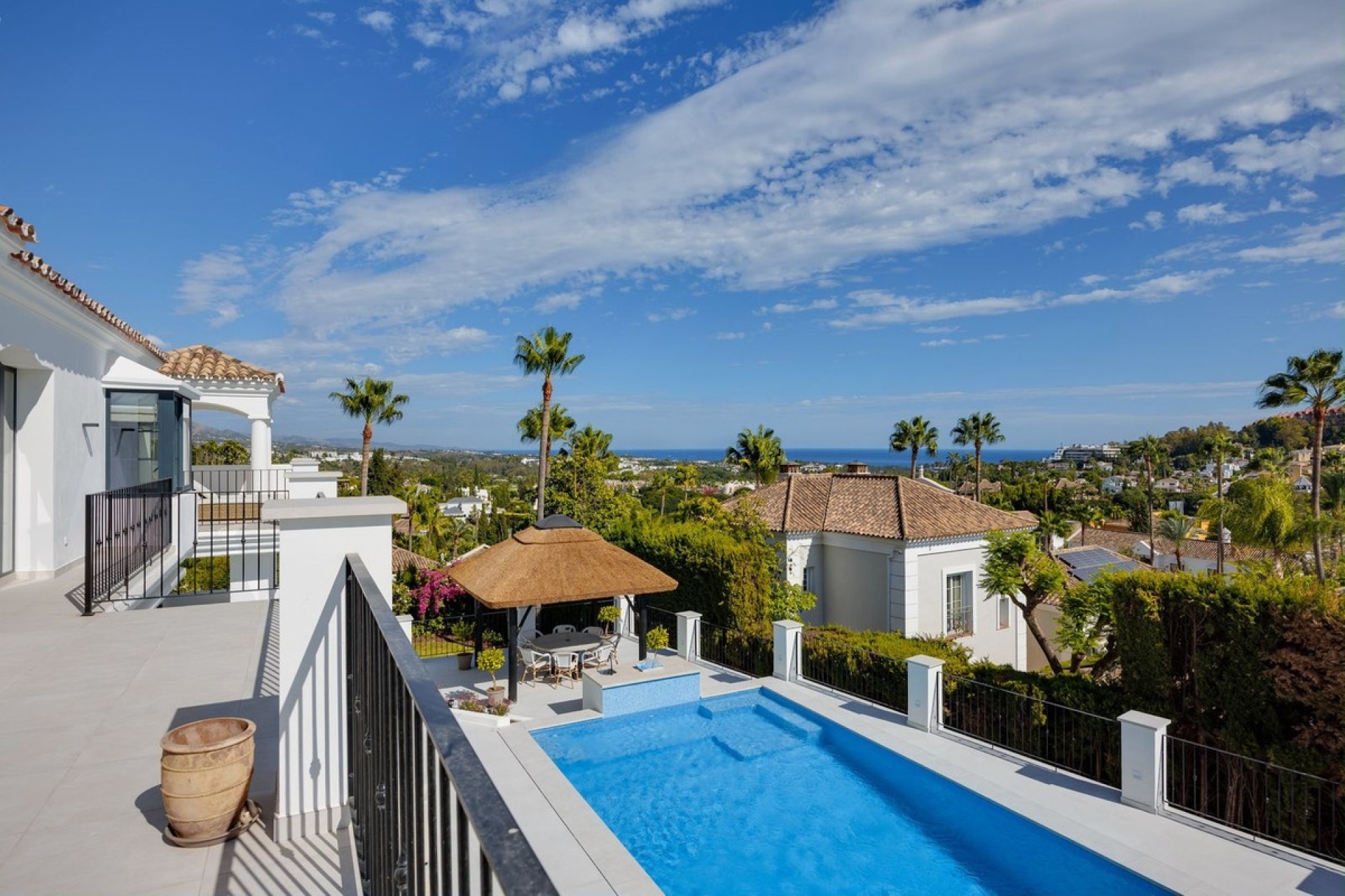 Wiederverkauf - Villa - Marbella - Nueva Andalucía