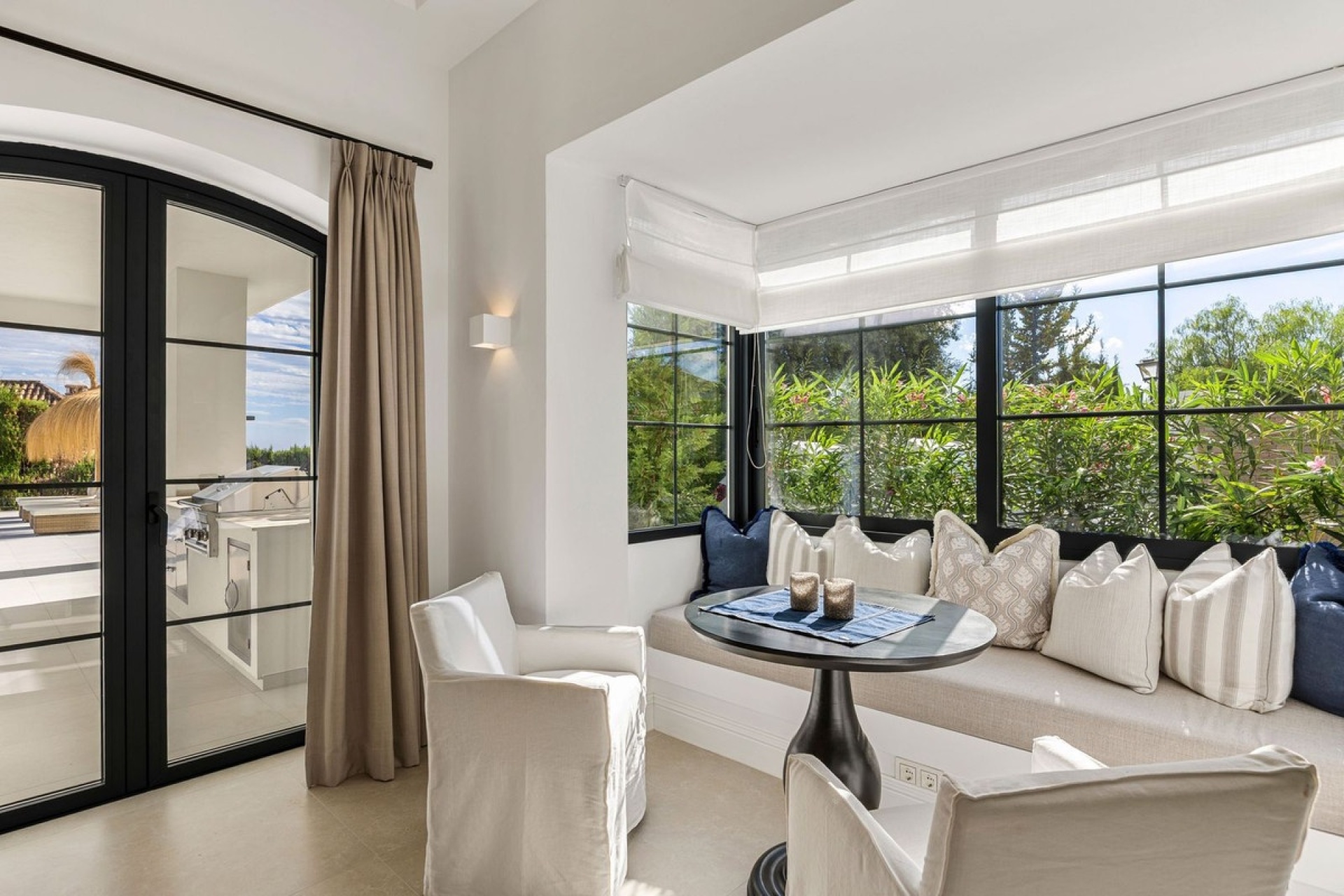 Wiederverkauf - Villa - Marbella - Nueva Andalucía