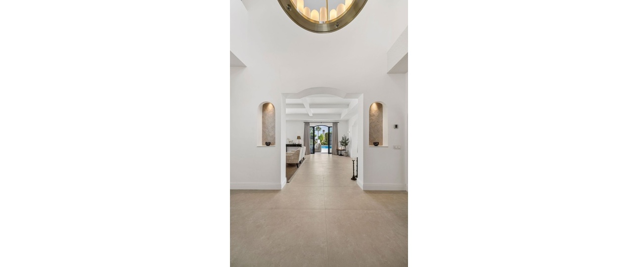 Wiederverkauf - Villa - Marbella - Nueva Andalucía
