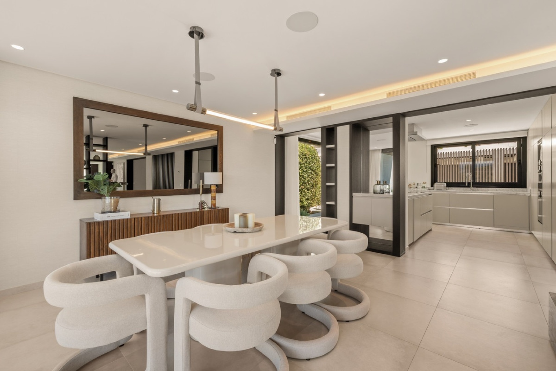 Wiederverkauf - Villa - Marbella - Nueva Andalucía