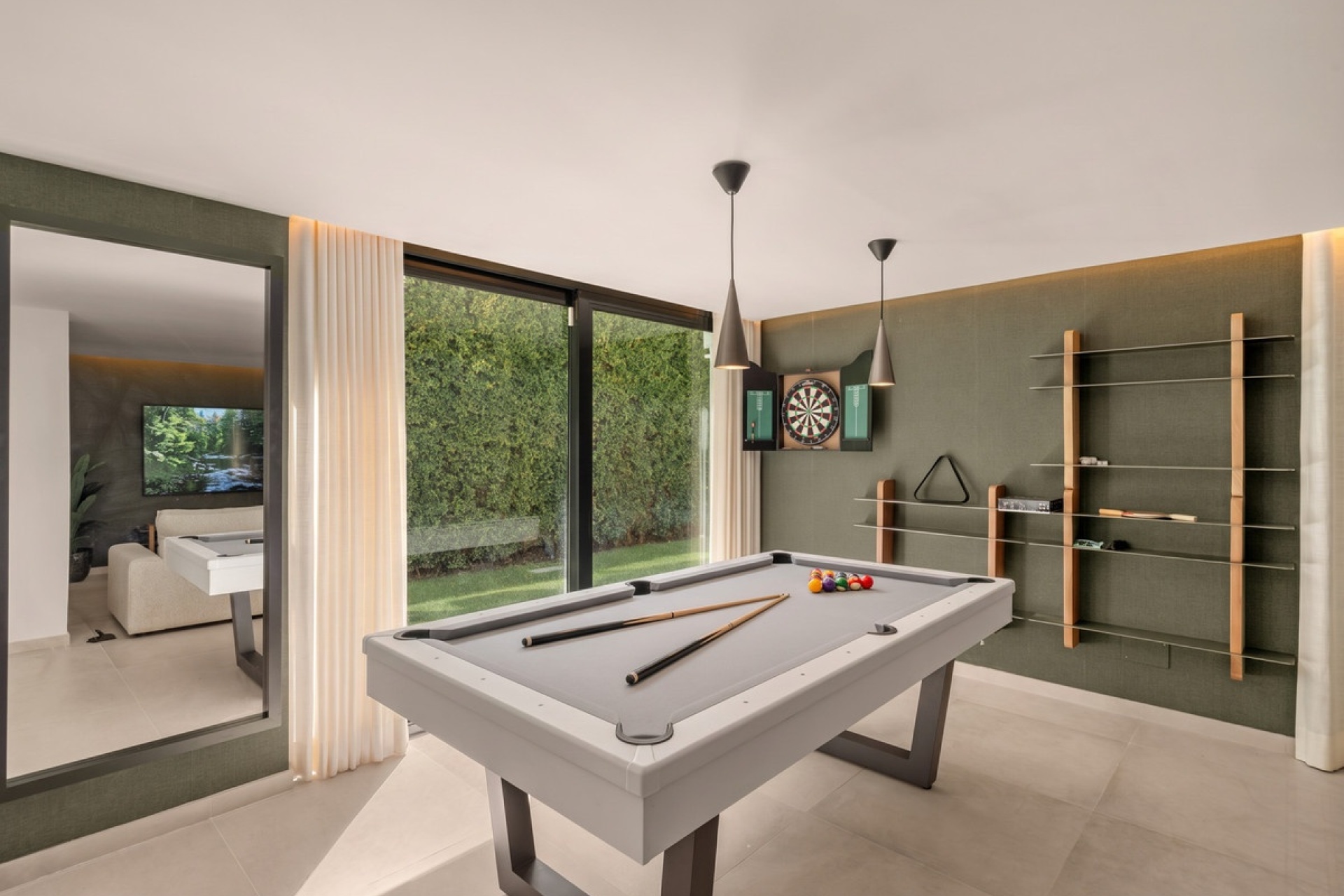 Wiederverkauf - Villa - Marbella - Nueva Andalucía