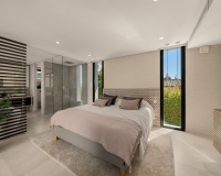 Wiederverkauf - Villa - Marbella - Nueva Andalucía