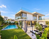 Wiederverkauf - Villa - Marbella - Nueva Andalucía