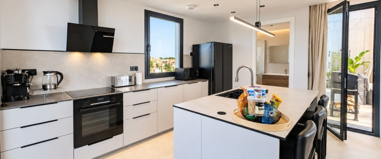 Wiederverkauf - Villa - Marbella - Nueva Andalucía