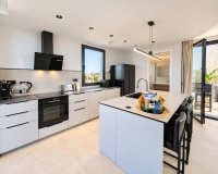 Wiederverkauf - Villa - Marbella - Nueva Andalucía
