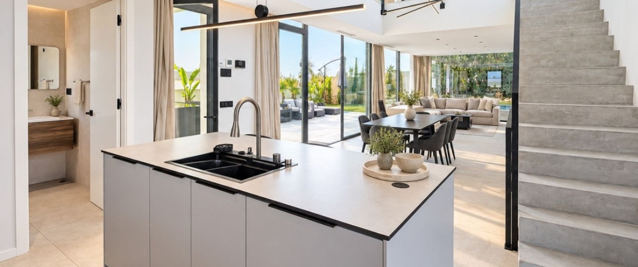 Wiederverkauf - Villa - Marbella - Nueva Andalucía