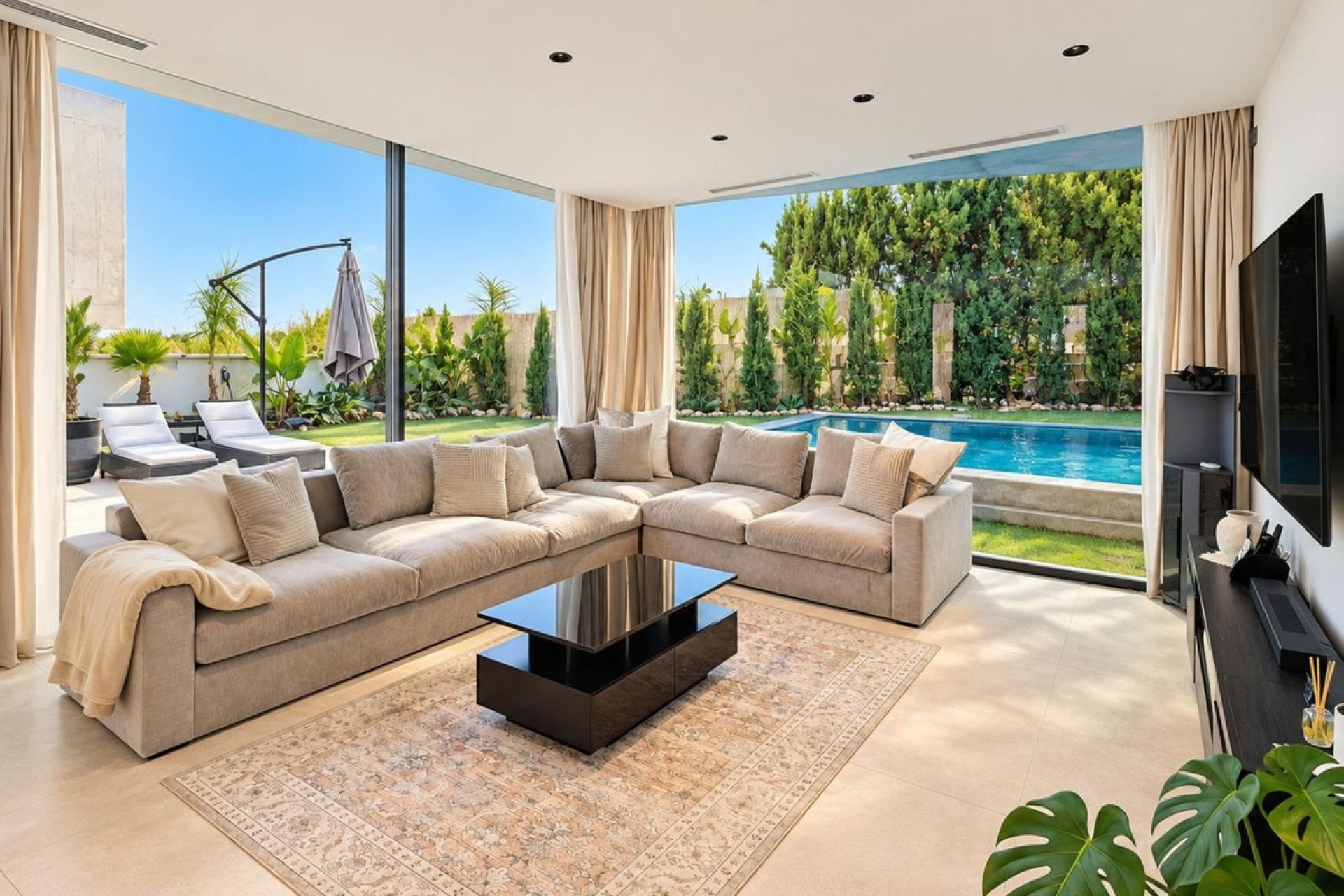 Wiederverkauf - Villa - Marbella - Nueva Andalucía