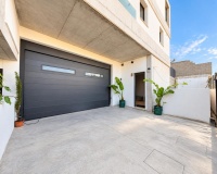 Wiederverkauf - Villa - Marbella - Nueva Andalucía