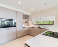 Wiederverkauf - Villa - Marbella - Nueva Andalucía
