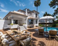 Wiederverkauf - Villa - Marbella - Nueva Andalucía
