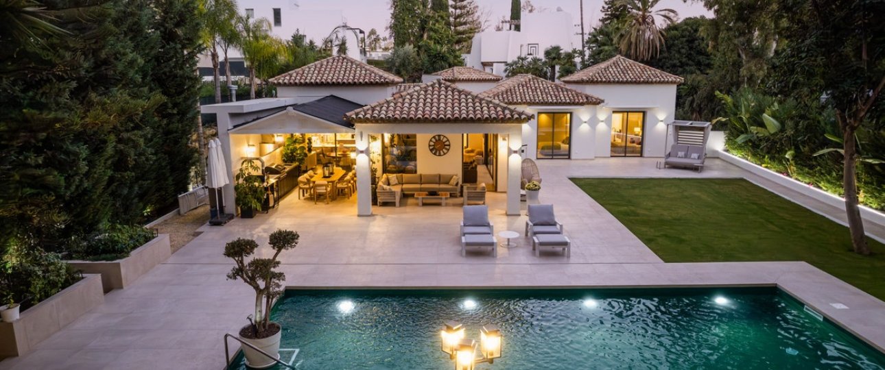 Wiederverkauf - Villa - Marbella - Nueva Andalucía