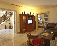 Wiederverkauf - Villa - Marbella - Puerto Banús