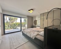 Wiederverkauf - Villa - Marbella - Puerto Banús
