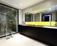 Wiederverkauf - Villa - Marbella - Puerto Banús