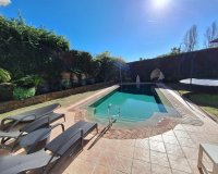 Wiederverkauf - Villa - Marbella - Puerto Banús