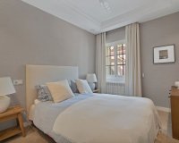 Wiederverkauf - Villa - Marbella - Puerto Banús
