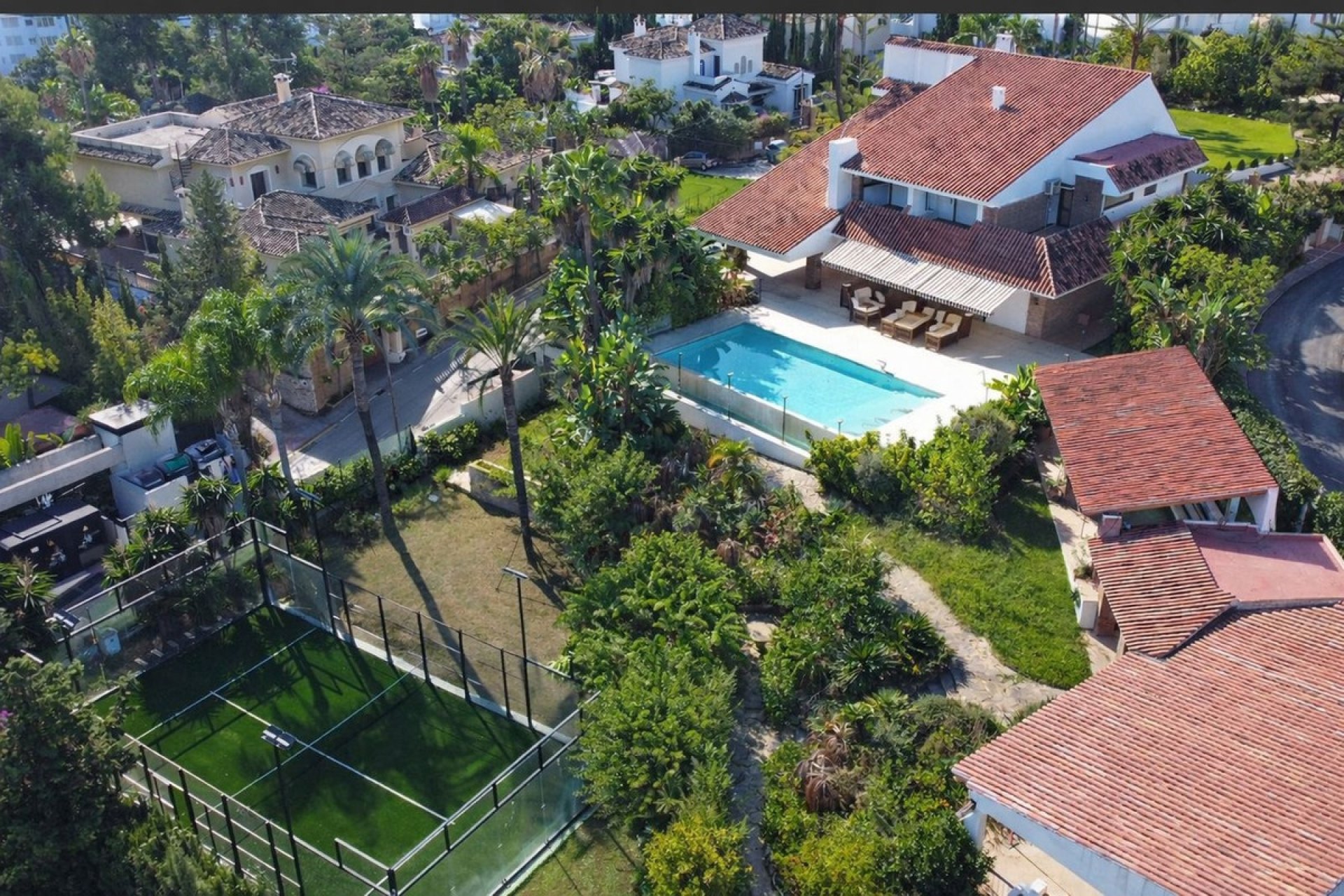Wiederverkauf - Villa - Marbella - Puerto Banús